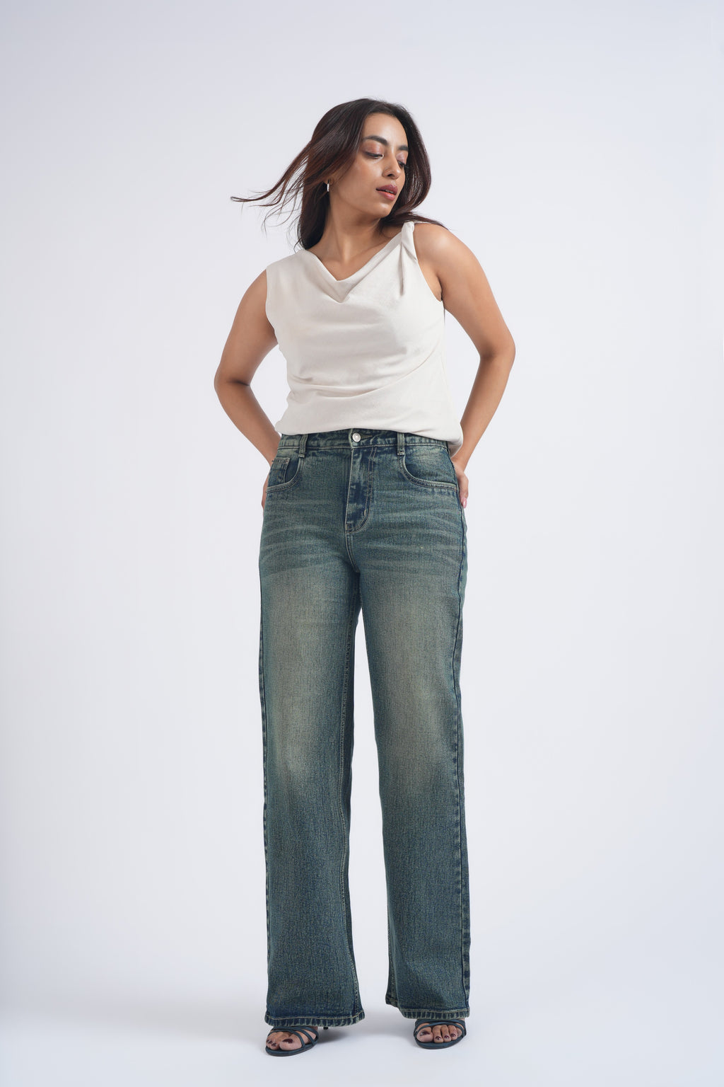 Women Vintage Ball Wash Whisker Spray High Waist Wide Leg Jeans