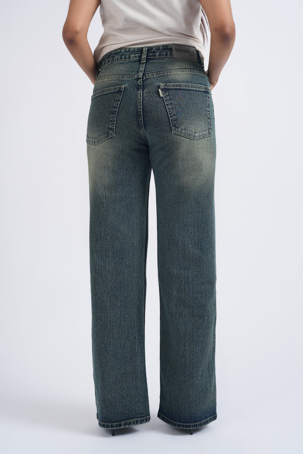 Women Vintage Ball Wash Whisker Spray High Waist Wide Leg Jeans