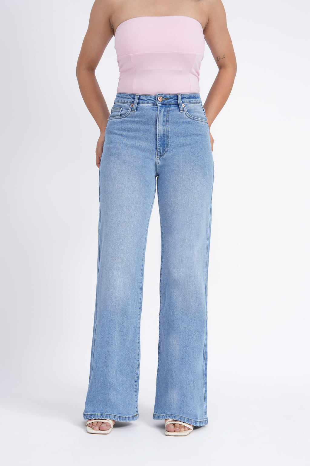 Women Stretchable High Rise Wide Leg Blue Fade Jeans
